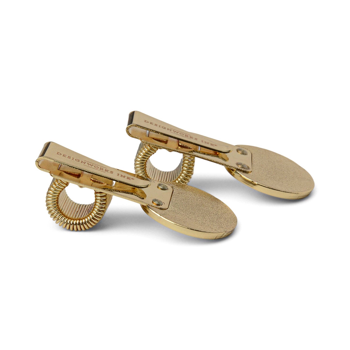 Side view of clips