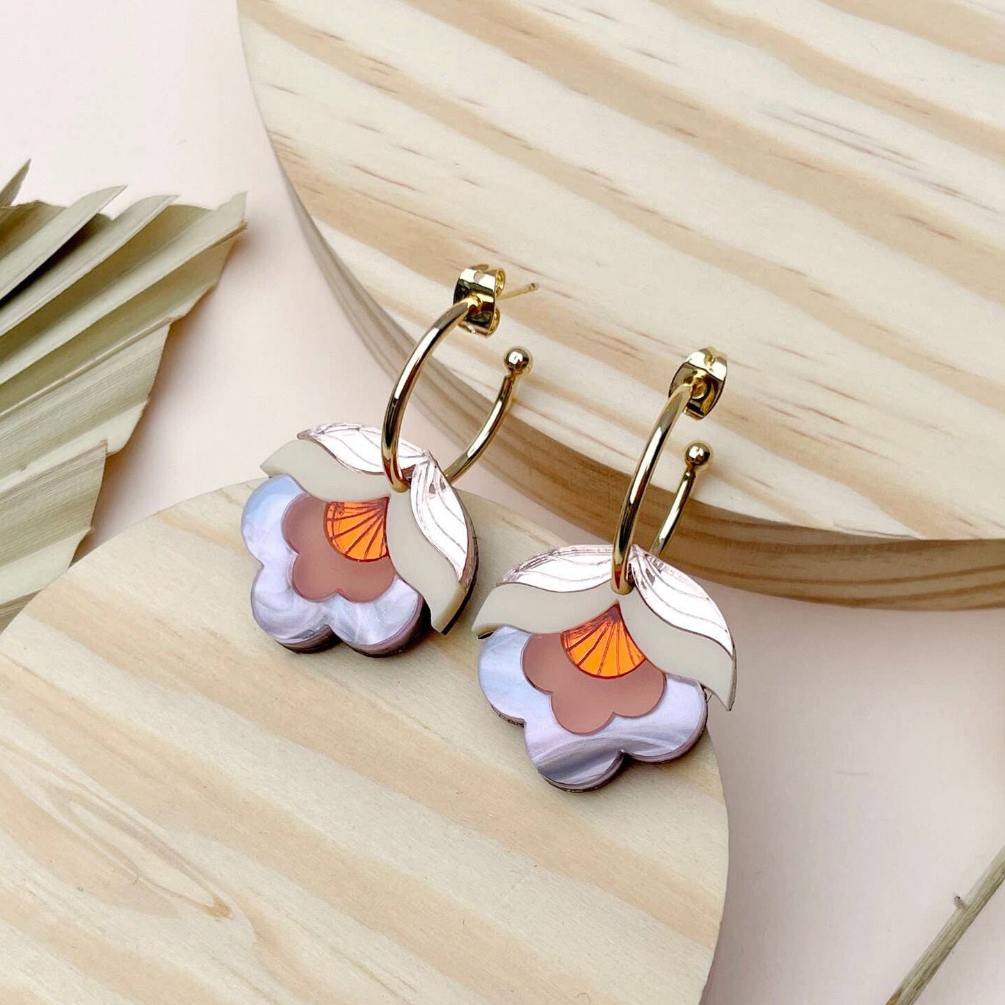 Anna Retro Flower Hoop Earrings: Pink Sky