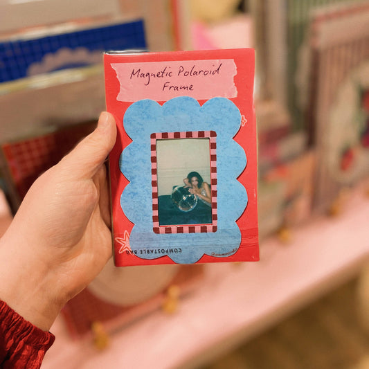 Scalloped Magnetic Mini Frame