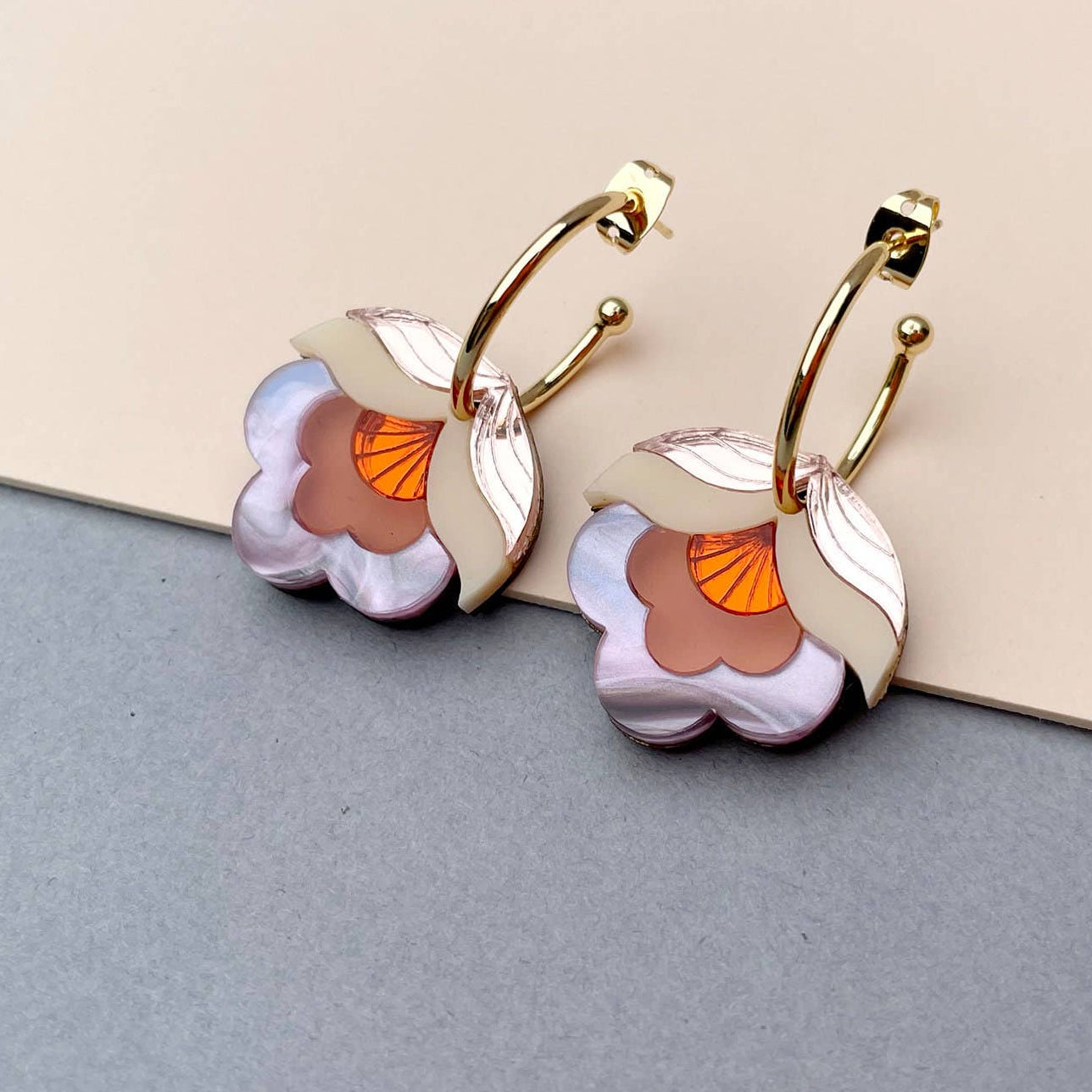 Anna Retro Flower Hoop Earrings: Pink Sky