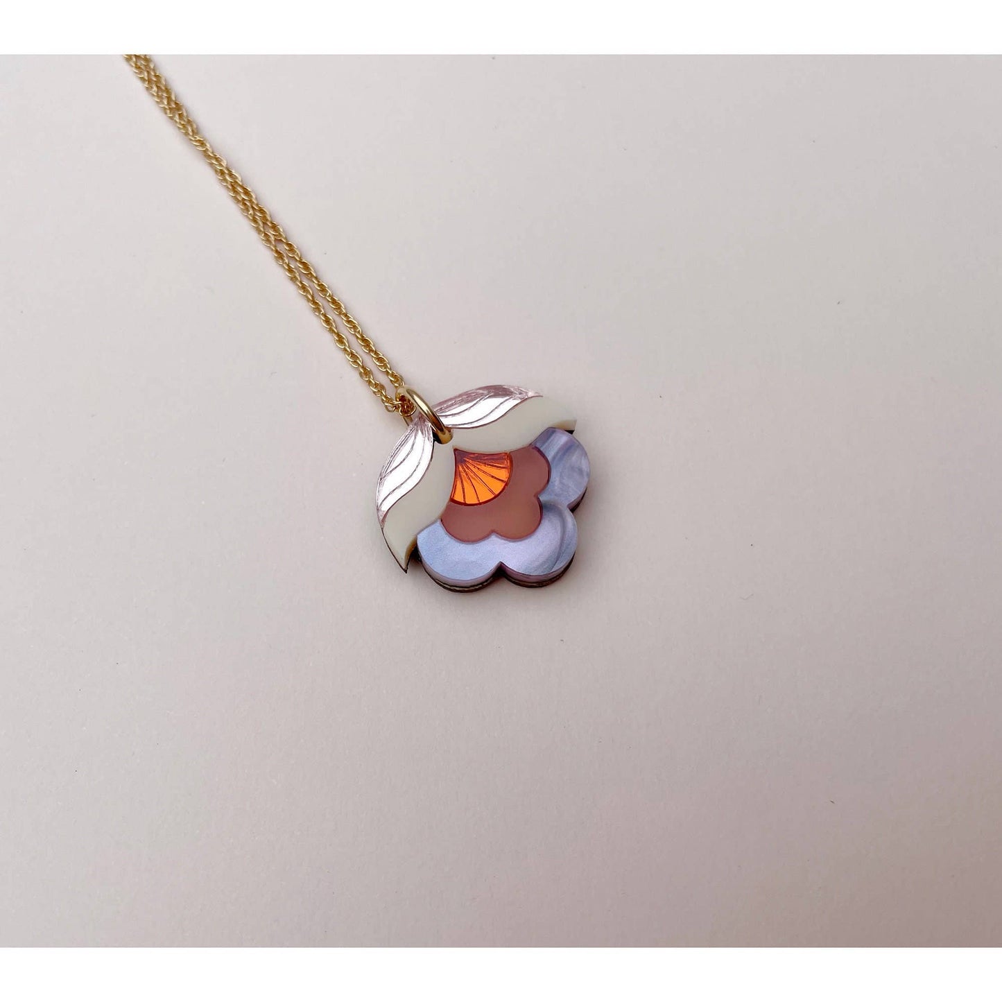 Anna Retro Flower Mini Pendant: Pink Sky